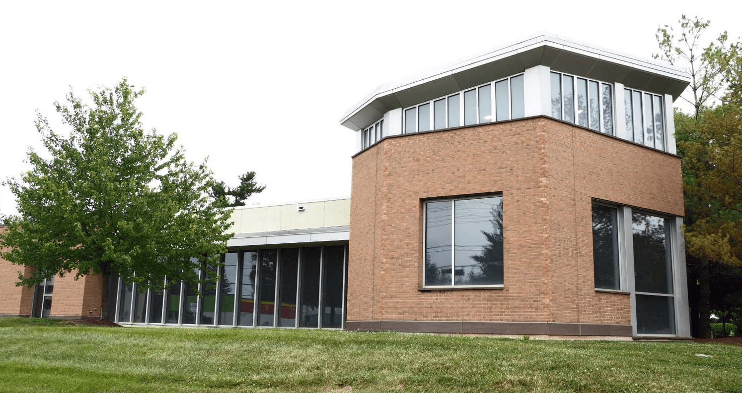 Groesbeck Branch Library - Exterior